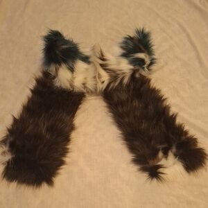 Mossimo Faux Fur Scarf with Teal and Black Accents